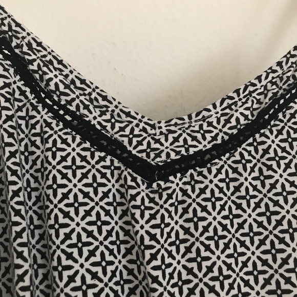 H&M romper - Picture 4 of 8